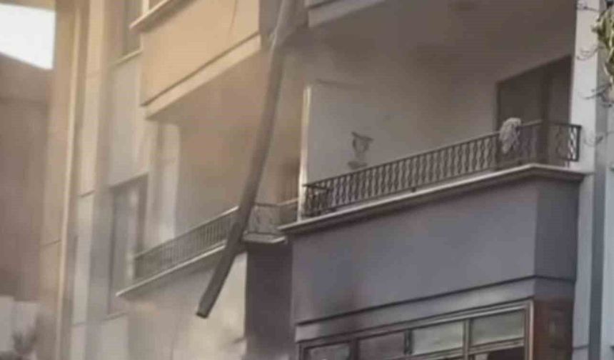 Bursa'da şarj istasyonunda çıkan yangın eve sıçradı