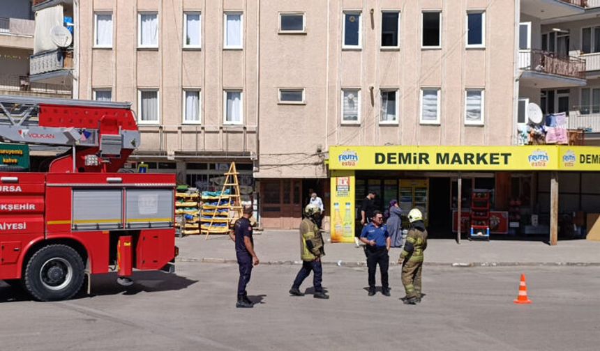 Bursa’da korkutan doğalgaz kaçağı! Apartman tahliye edildi