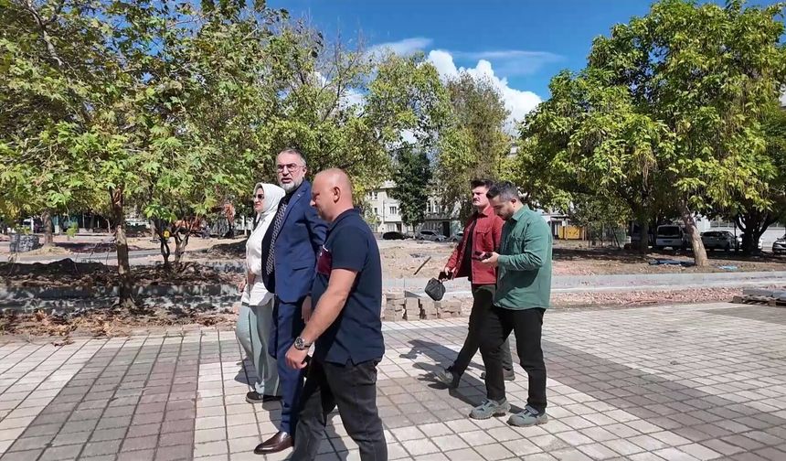 Bursa’da Aile Parkı yenileniyor! Başkan Erol çalışmaları inceledi