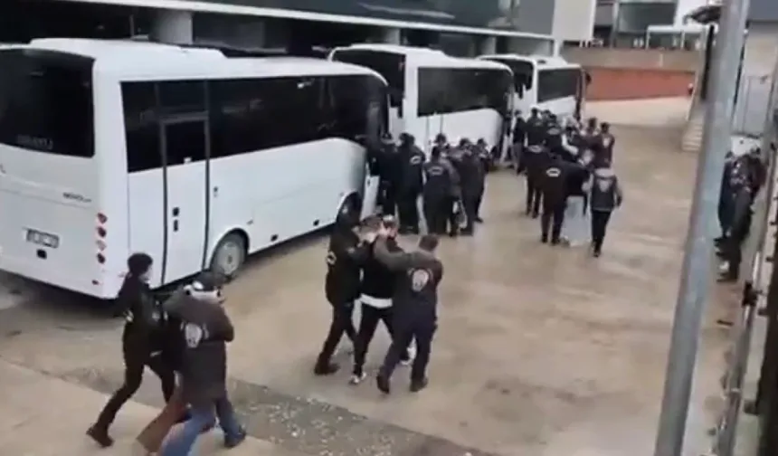Bursa'da 652 milyon liralık bahis operasyonu! 16 kişi tutuklandı