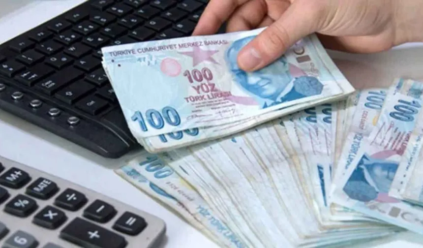 Memur emeklilerine 25 bin 153 TL seyyanen zam teklifi!