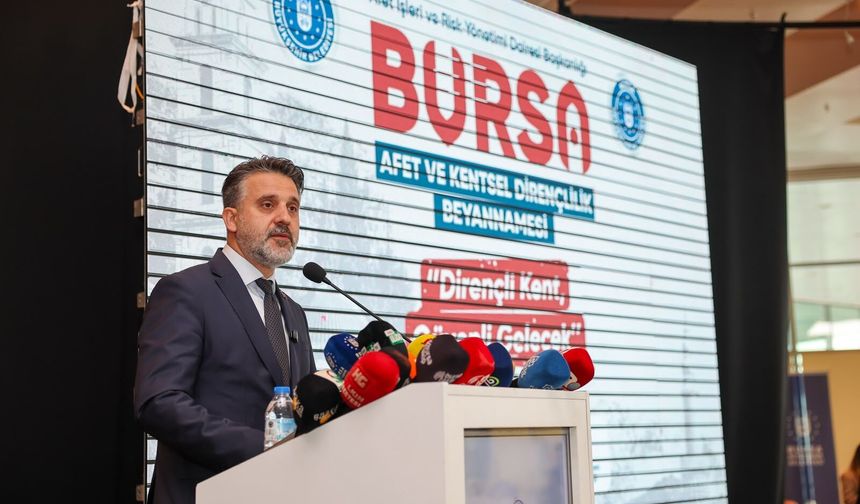 Bursa’da tarihi adım! Afet Anayasası için imzalar atıldı