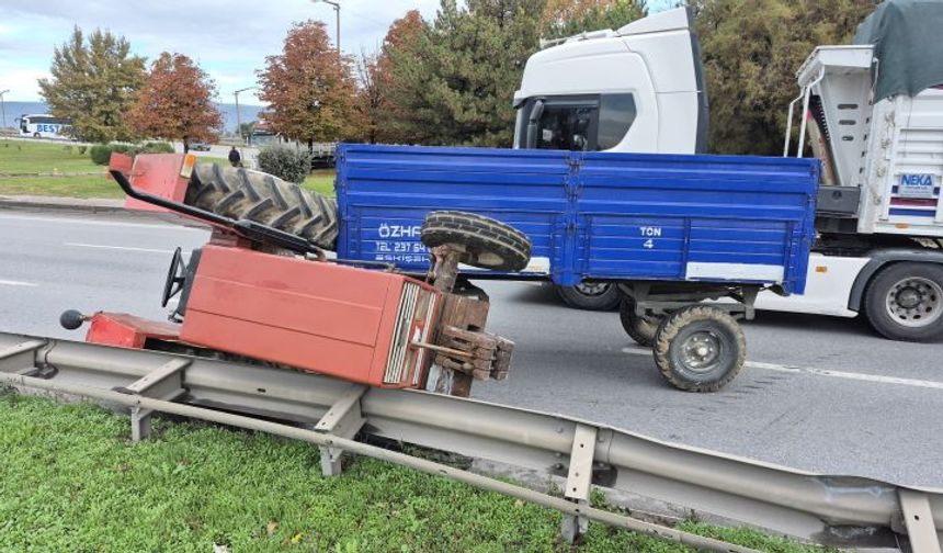 Bursa istikametinde traktör orta refüje devrildi
