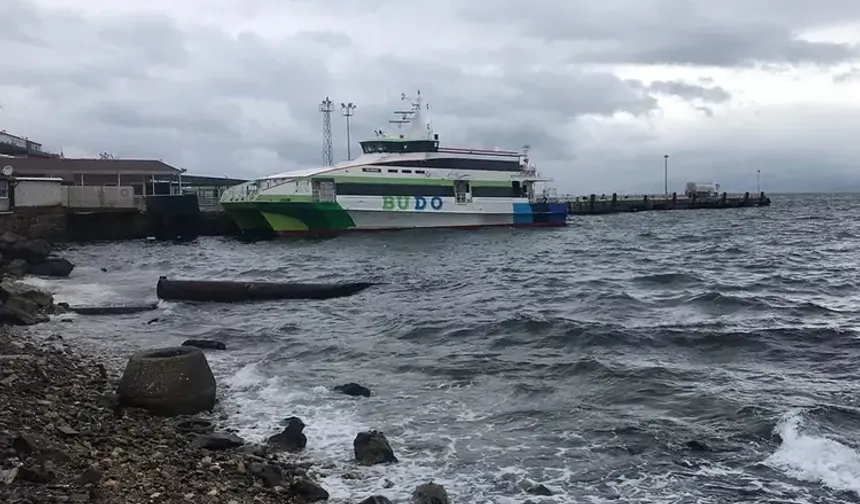 Bursa-İstanbul deniz seferlerine hava engeli! 4 sefer iptal edildi