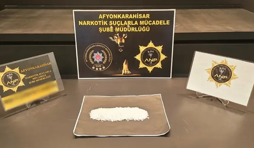 Bursa bağlantılı uyuşturucu operasyonu! Otomobilden 44 gram çıktı
