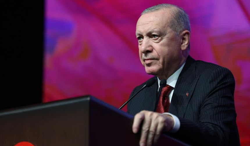 Cumhurbaşkanı Erdoğan, dünyaca ünlü fotoğrafçı Ara Güler’i andı
